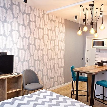 Allurapart Inn Mvz, Левобережная Мвц Kiev Ngoại thất bức ảnh
